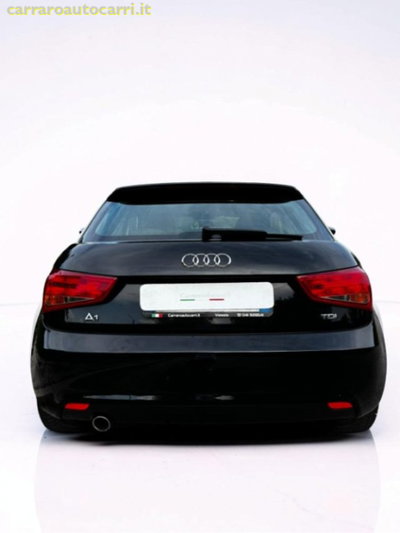 Audi A1 Sportback 1.6 TDI 105 CV Ambition (6)