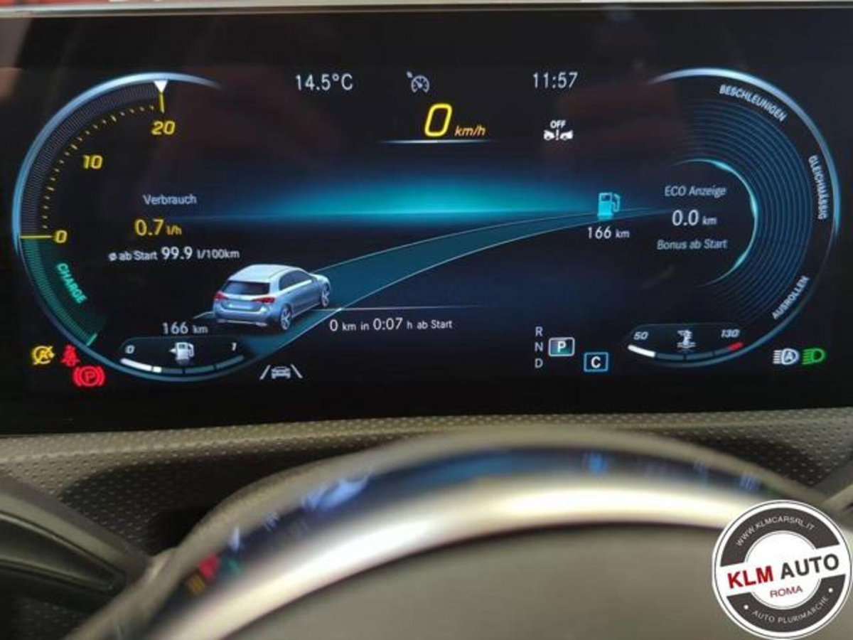 Mercedes-Benz Classe A 180 AMG Line Premium Plus auto (12)