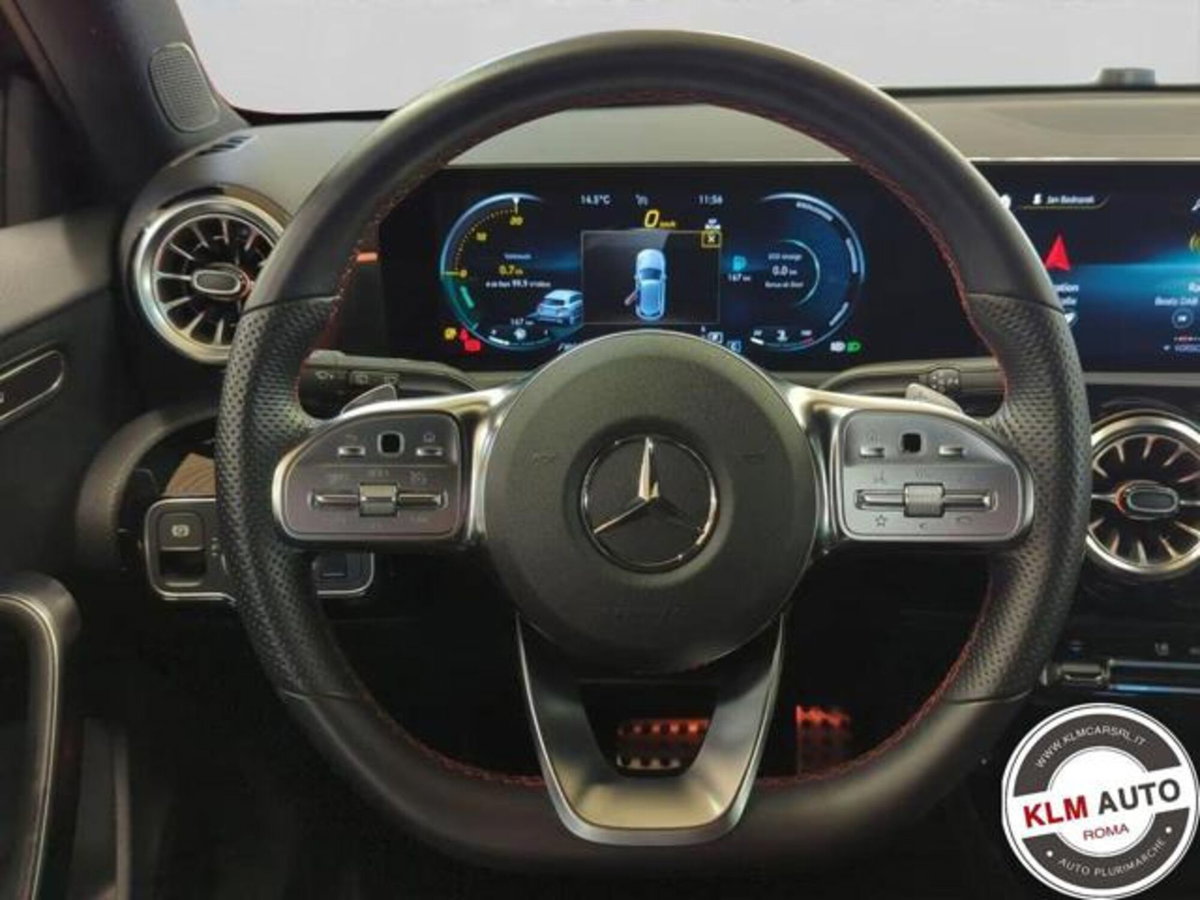 Mercedes-Benz Classe A 180 AMG Line Premium Plus auto (6)