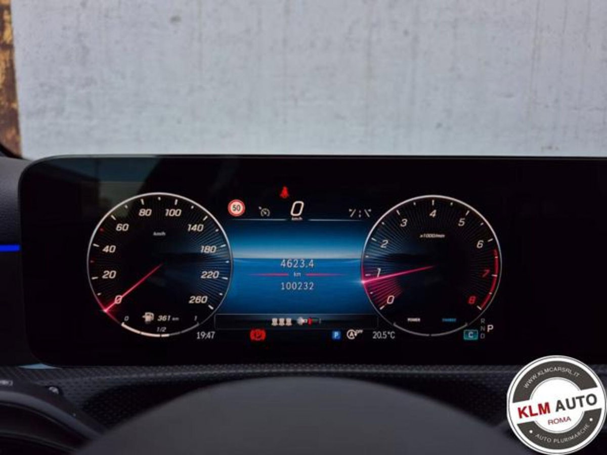 Mercedes-Benz Classe A 180 AMG Line Premium Plus auto (10)