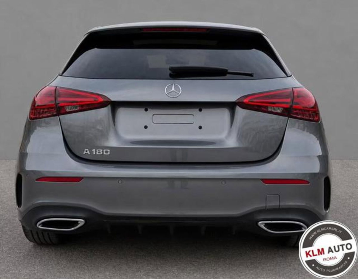 Mercedes-Benz Classe A 180 AMG Line Premium Plus auto (4)
