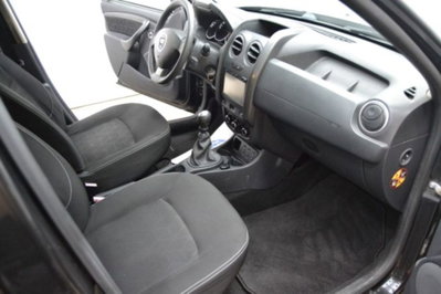 Dacia Duster 1.5 dCi 110CV 4x2 Lauréate (8)