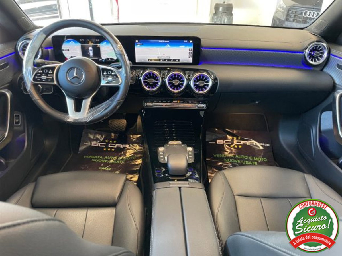 Mercedes-Benz CLA Shooting Brake 180 d Advanced auto (12)