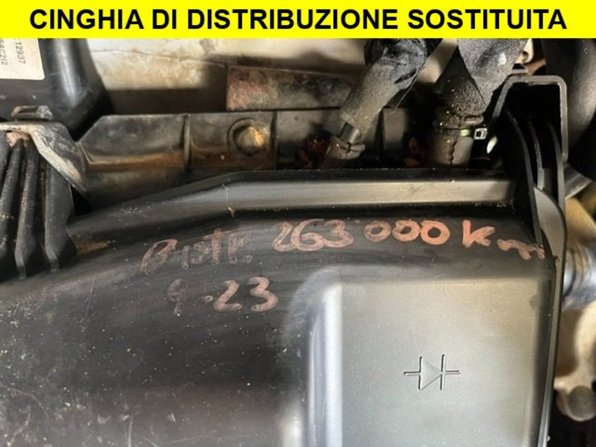 Peugeot Expert Furgone 2.0 HDi 120CV PC Comfort 6P (10)