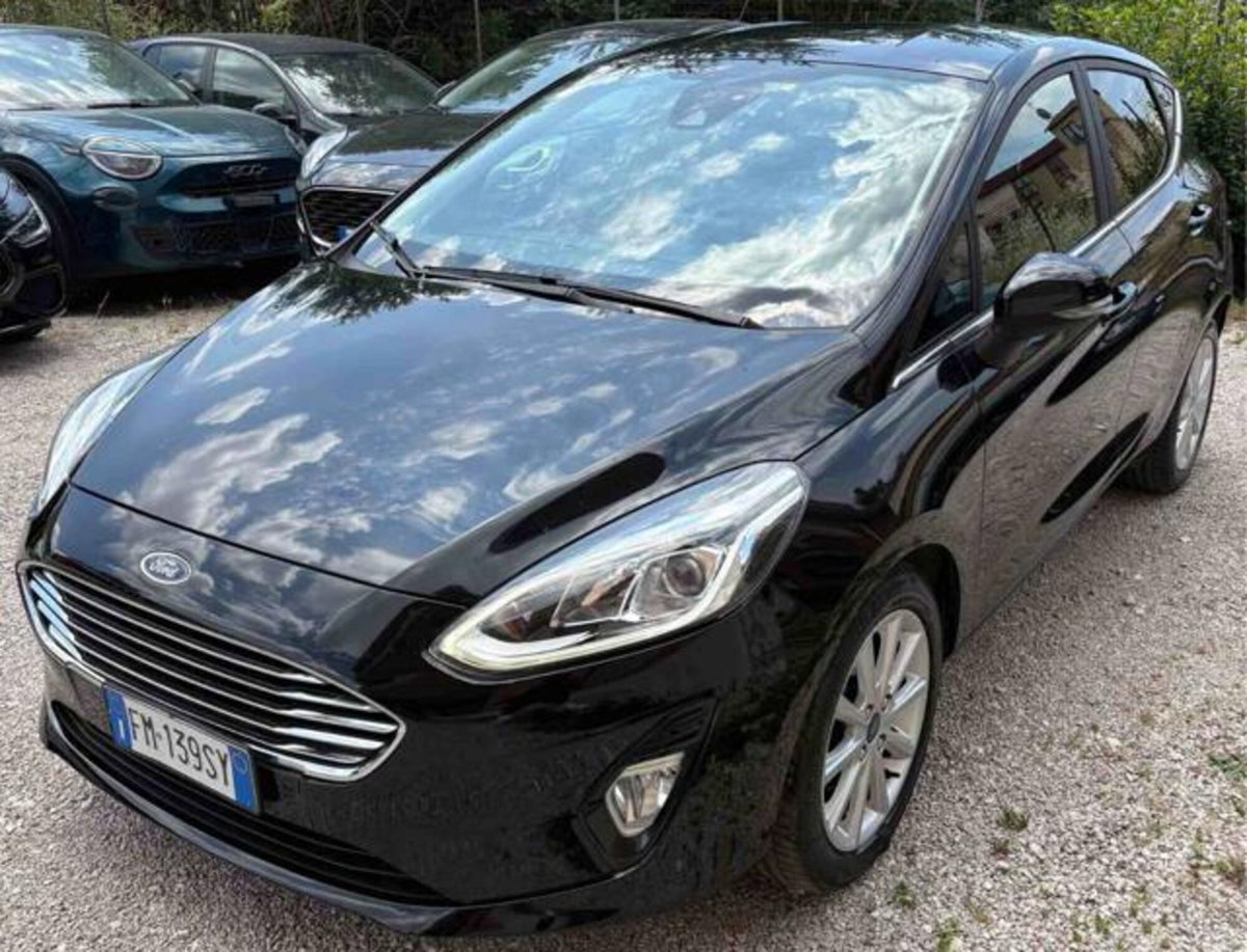 Ford Fiesta 1.0 EcoBoost 100CV 5 porte Powershift Titanium
