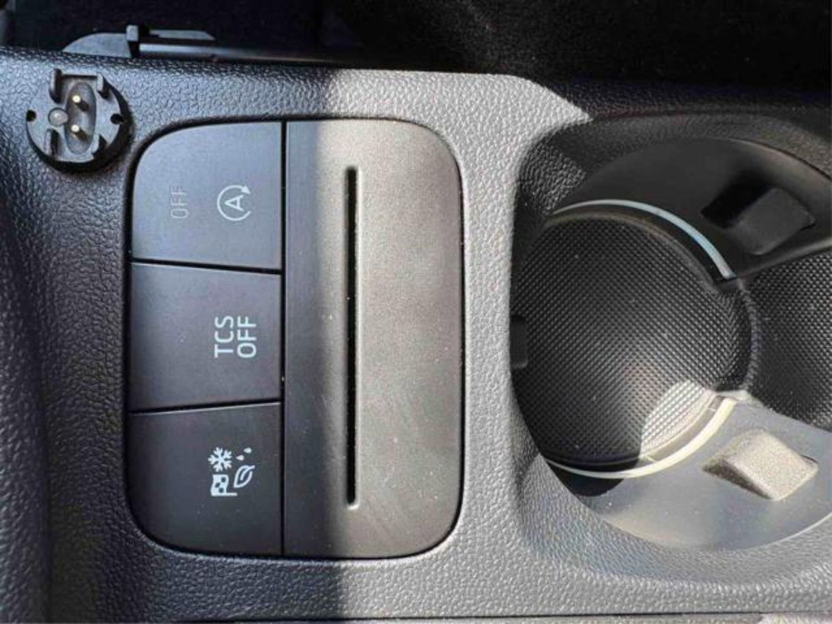 Ford Fiesta 1.5 EcoBlue 5 porte Titanium (18)