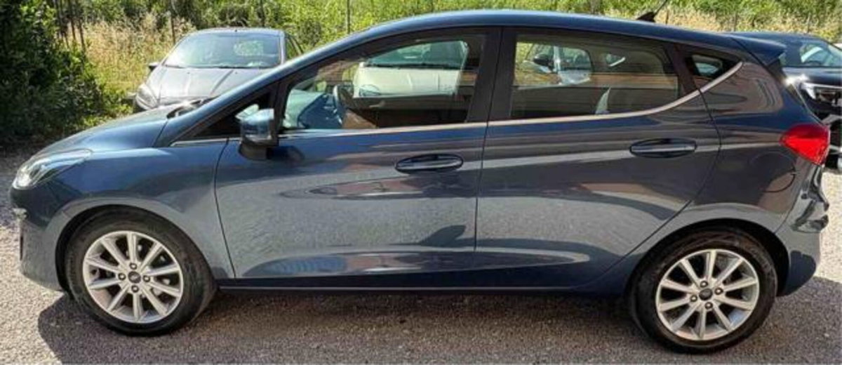 Ford Fiesta 1.5 EcoBlue 5 porte Titanium (2)
