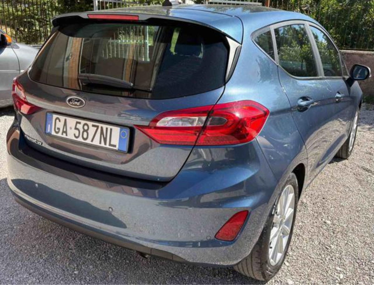 Ford Fiesta 1.5 EcoBlue 5 porte Titanium (5)
