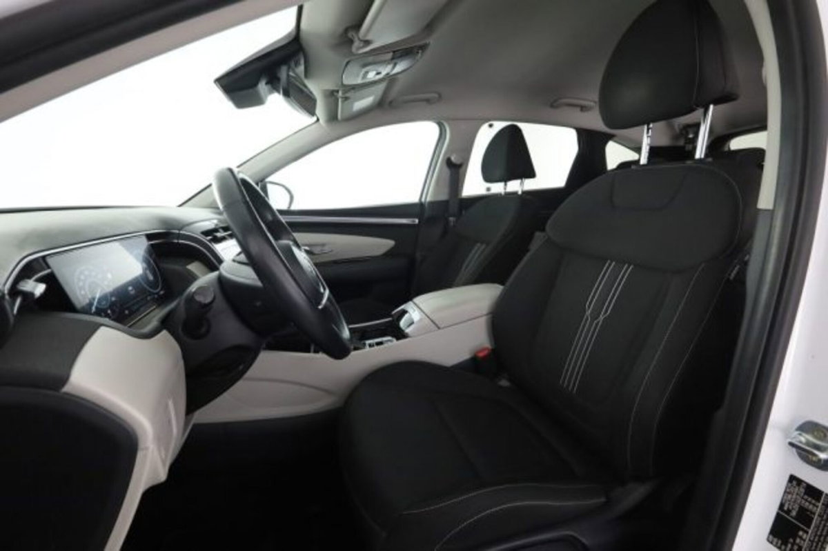 Hyundai Tucson 1.6 CRDi 136CV 48V DCT XLine (2)
