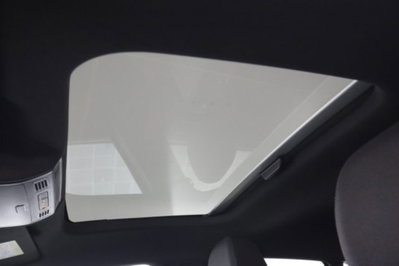 Volkswagen Taigo 1.0 tsi R-Line 115cv (13)