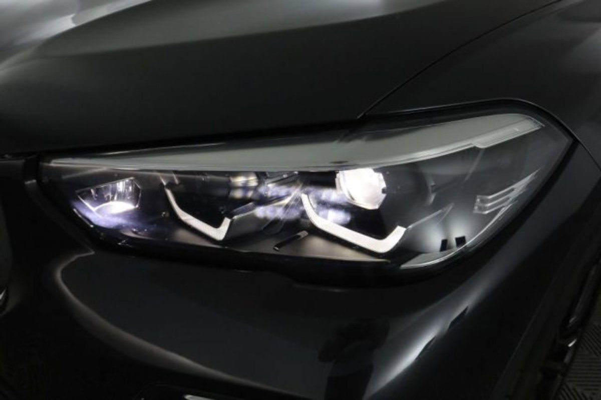 BMW X5 xDrive30d 48V Business (9)