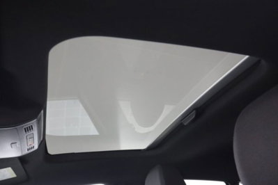 Volkswagen Taigo 1.0 tsi R-Line 115cv (13)