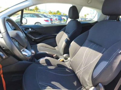 Peugeot 208 82 3 porte Active (14)