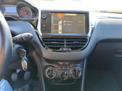 Peugeot 208 82 3 porte Active (16)