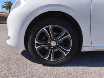 Peugeot 208 82 3 porte Active (18)