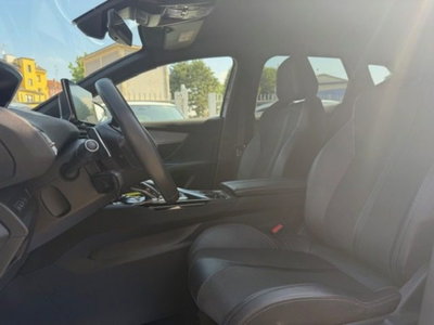 Peugeot 3008 Hybrid 225 e-EAT8 GT (9)