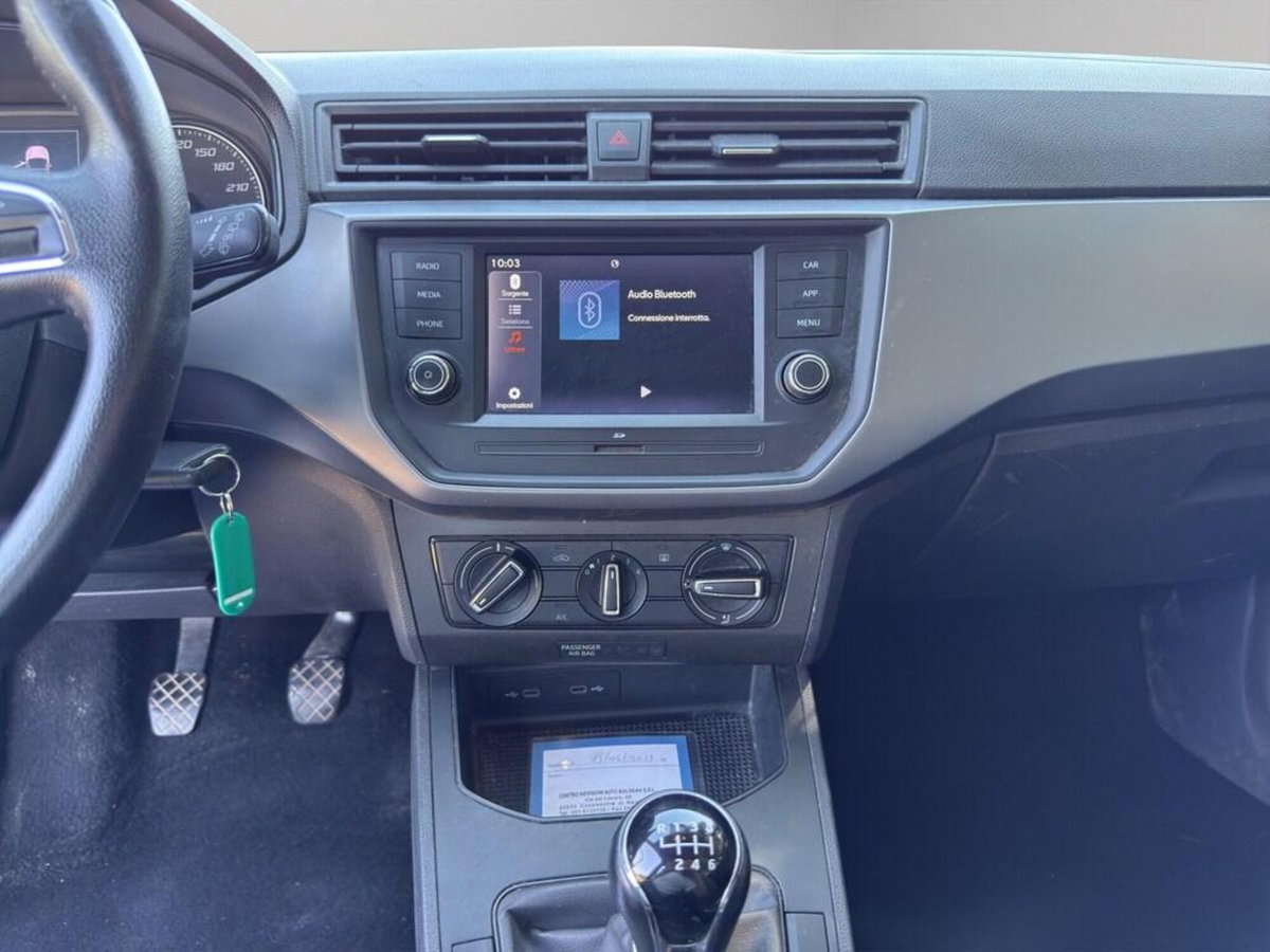 SEAT Ibiza 1.0 TGI 5 porte Style (13)