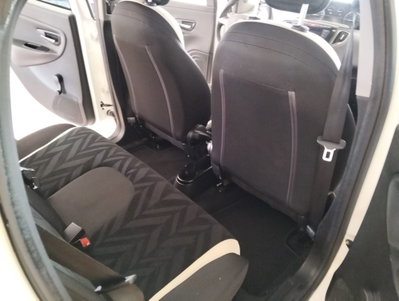 Lancia Ypsilon 1.2 69 CV 5 porte GPL Ecochic Gold (5)