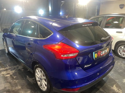 Ford Focus 1.6 120 CV GPL Titanium (7)