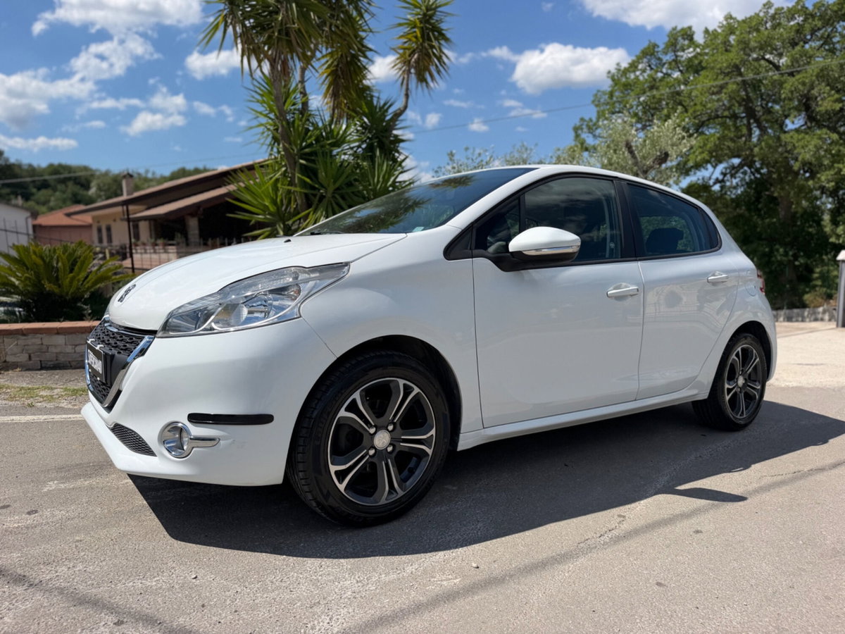 Peugeot 208 HDi 68 CV 5 porte Active (2)