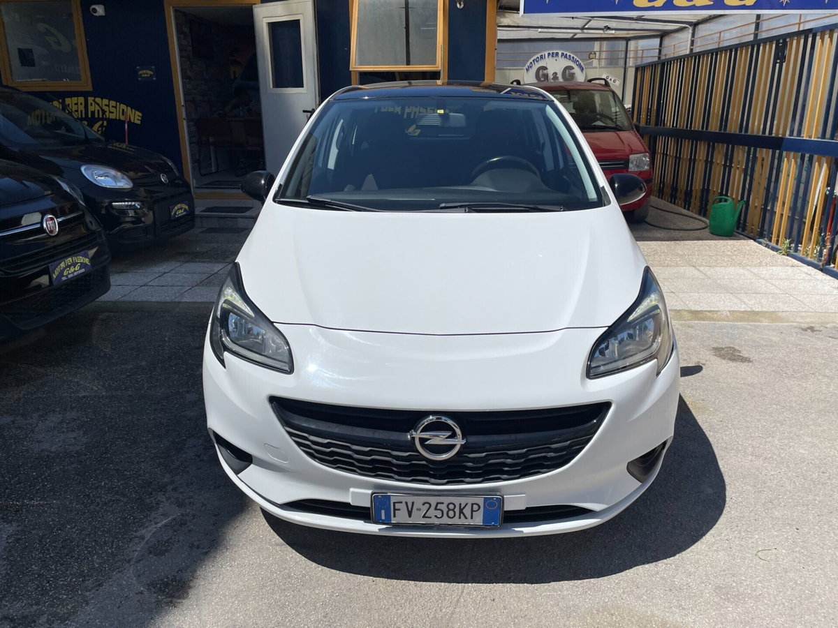 Opel Corsa 1.2 5 porte Black Edition