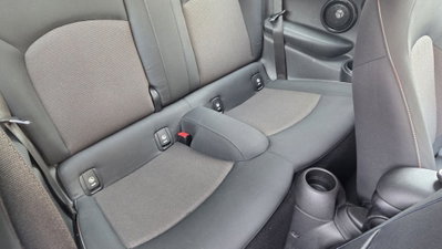 MINI Mini 1.5 Cooper D (13)
