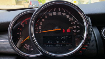 MINI Mini 1.5 Cooper D (15)