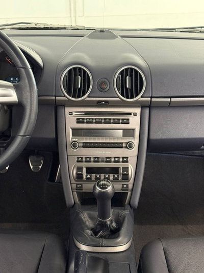 Porsche Cayman 2.7 (9)