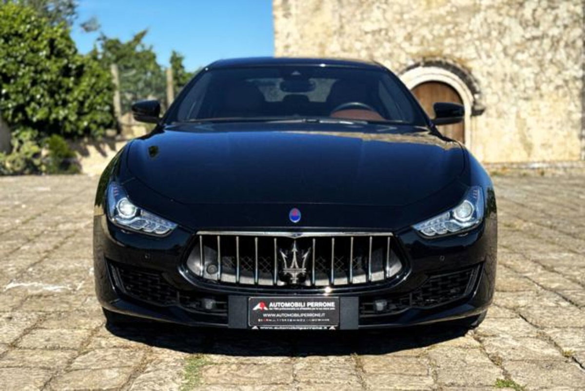 Maserati Ghibli Ghibli MHEV 330 CV GT (15)