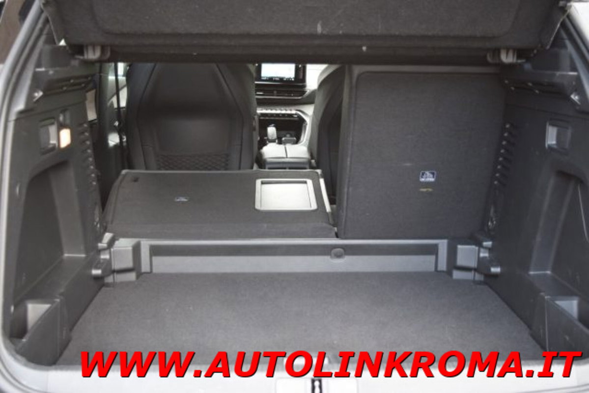 Peugeot 3008 PureTech Turbo 130 S&S EAT8 GT (15)