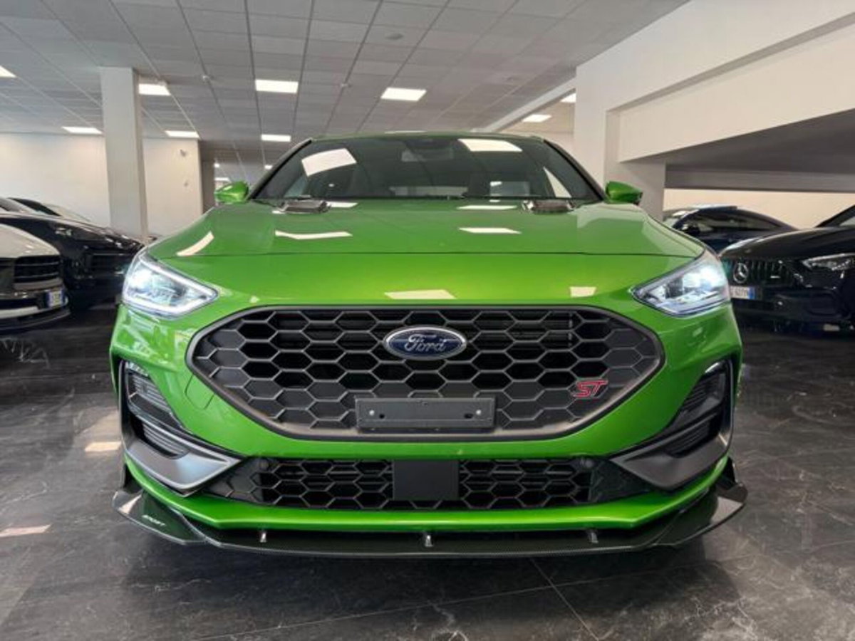 Ford Focus 2.3 EcoBoost 280 CV 5p. ST (10)