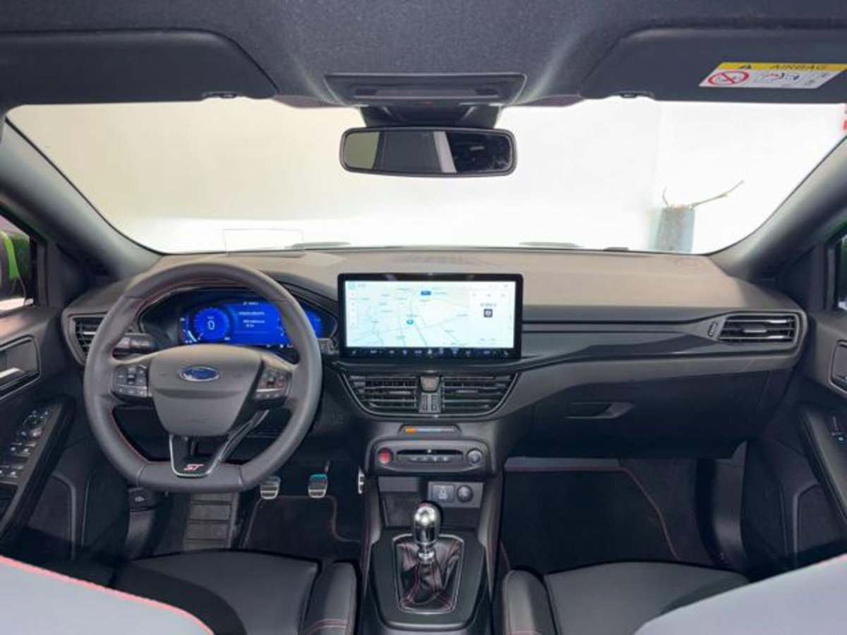 Ford Focus 2.3 EcoBoost 280 CV 5p. ST (13)