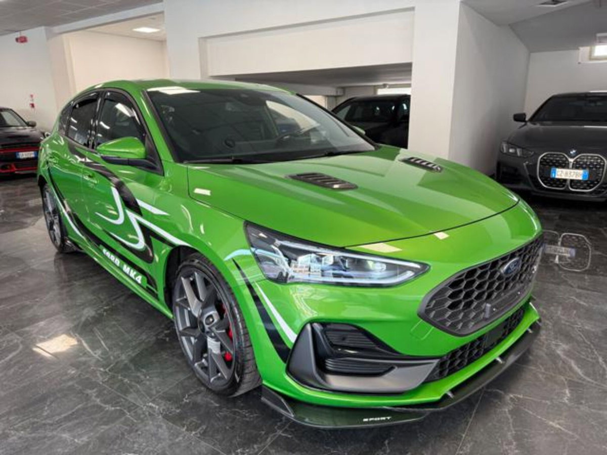 Ford Focus 2.3 EcoBoost 280 CV 5p. ST (9)