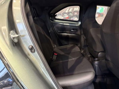 Toyota Aygo X 1.0 Lounge Air 72cv s-cvt (11)