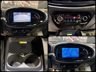Toyota Aygo X 1.0 Lounge Air 72cv s-cvt (13)