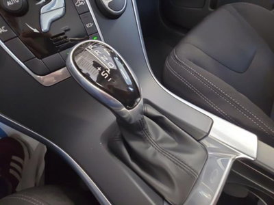 Volvo XC60 D4 Geartronic Business (14)