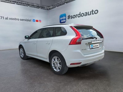 Volvo XC60 D4 Geartronic Business (6)