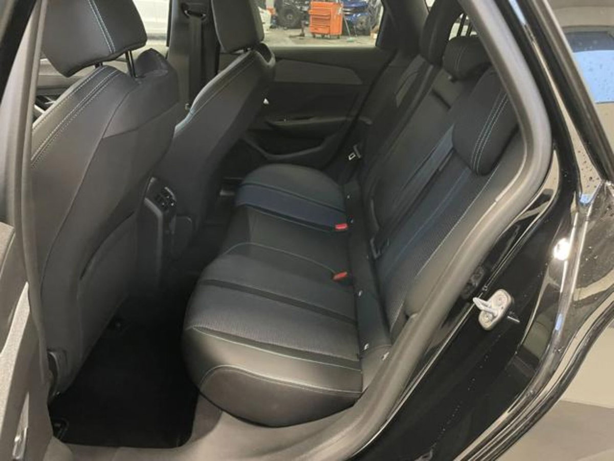 Peugeot 308 SW BlueHDi 130 S&S EAT8 Allure Pack (11)