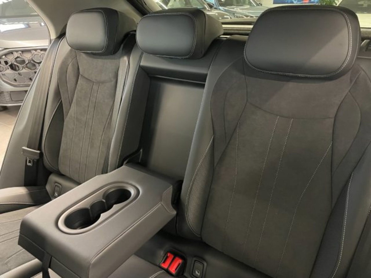 Volkswagen T-Roc 1.5 etsi Style 115cv dsg (16)
