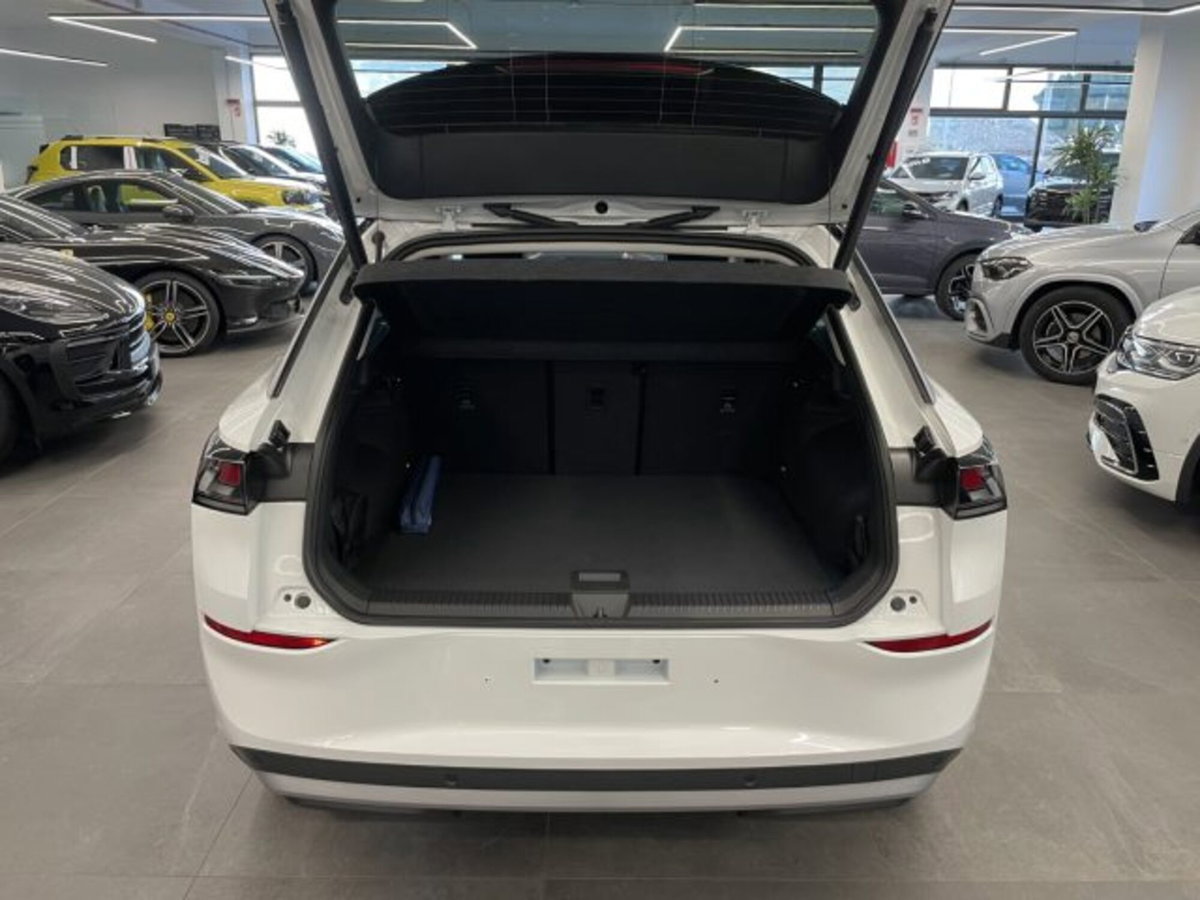 Volkswagen T-Roc 1.5 etsi Style 115cv dsg (18)