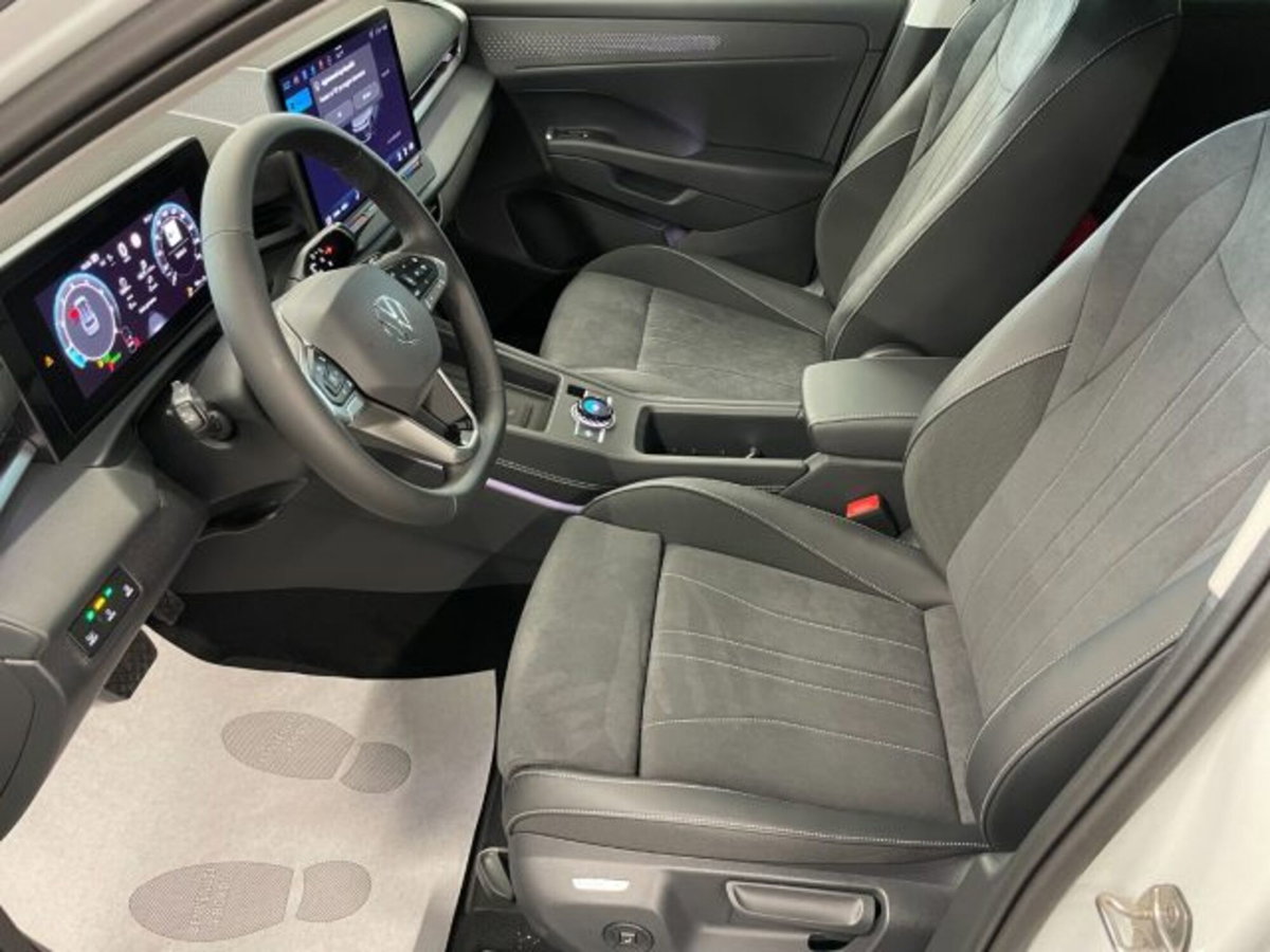 Volkswagen T-Roc 1.5 etsi Style 115cv dsg (5)