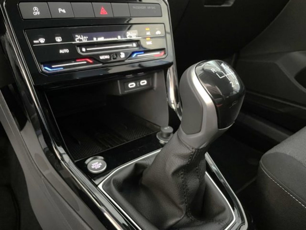 Volkswagen T-Cross 1.0 tsi Edition 115cv (2)