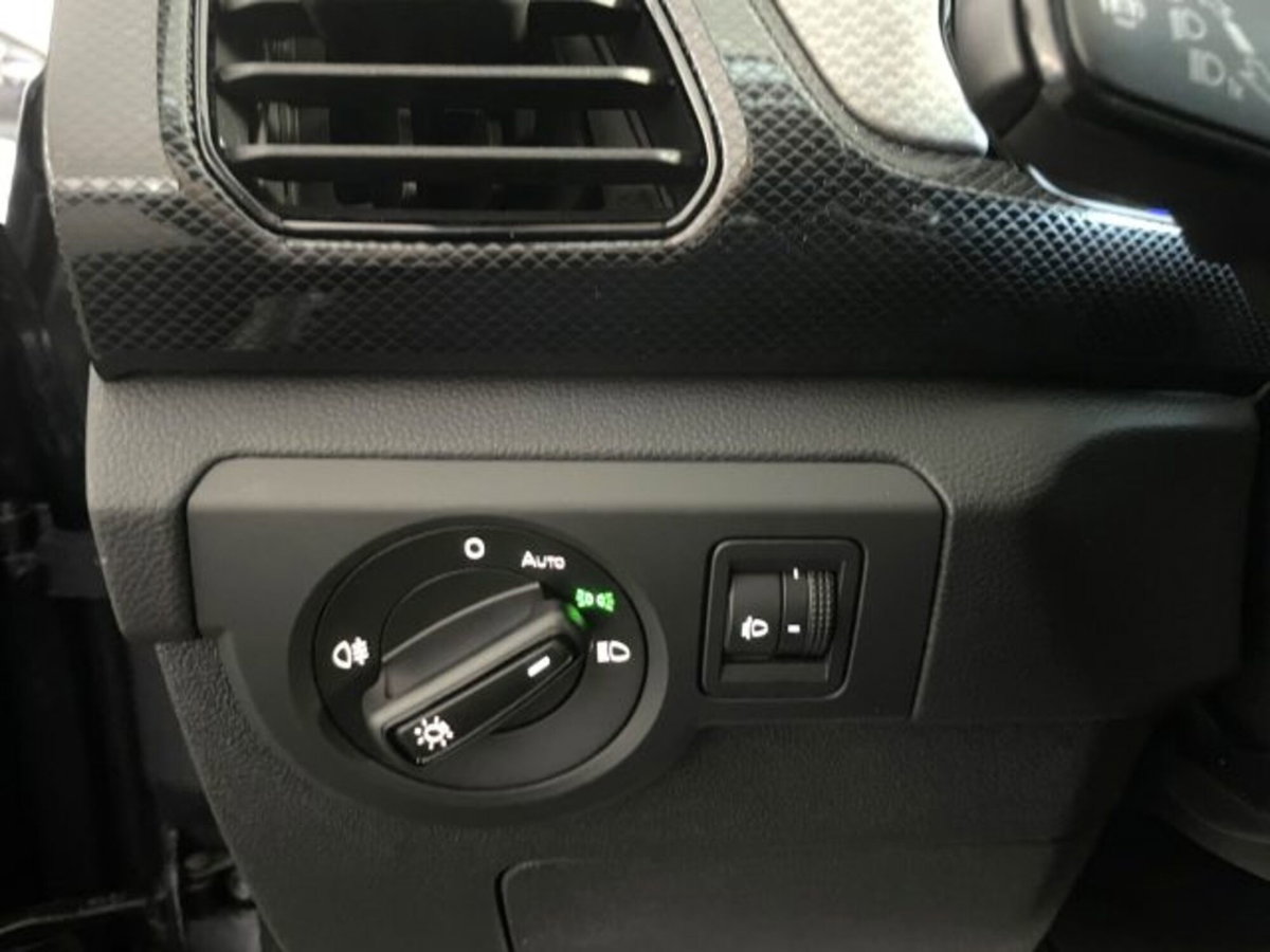 Volkswagen T-Cross 1.0 tsi Edition 115cv (20)