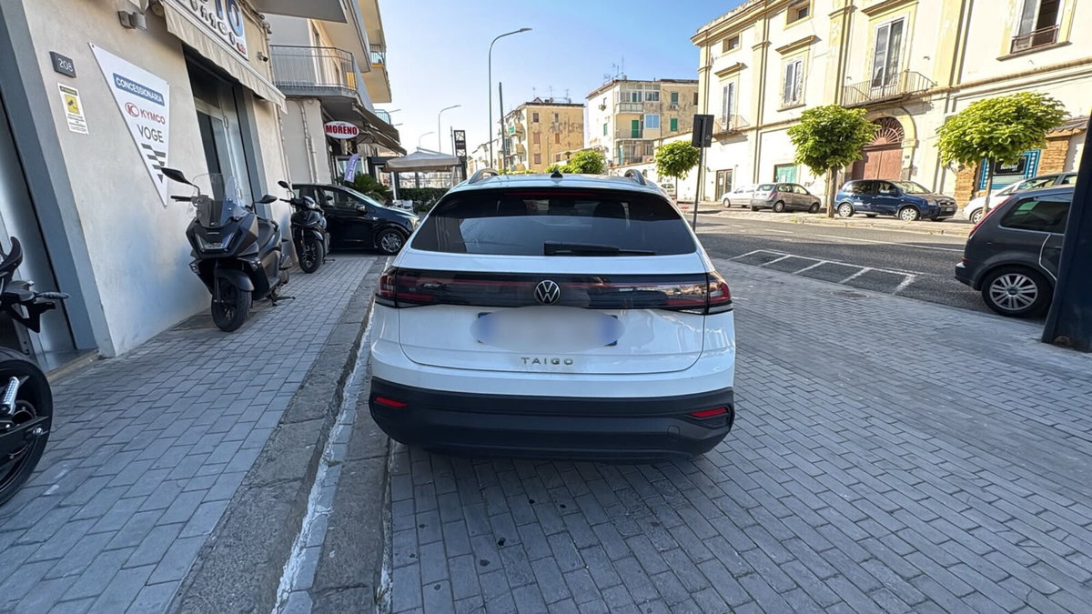 Volkswagen Taigo 1.0 tsi Life 115cv (3)