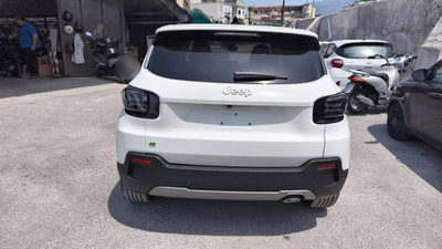 Jeep Avenger 1.2 turbo Summit fwd 100cv (2)