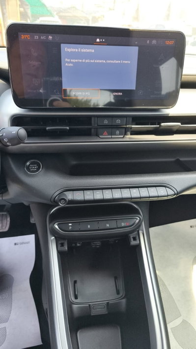Jeep Avenger 1.2 turbo Summit fwd 100cv (9)