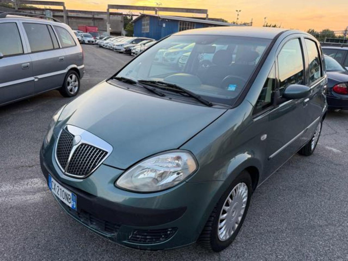 Lancia Musa 16V Platino Plus