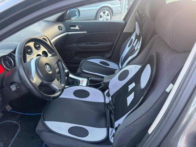 Alfa Romeo 159 SportWagon 1.9 JTDm 16V Sportwagon (4)