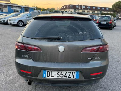 Alfa Romeo 159 SportWagon 1.9 JTDm 16V Sportwagon (12)