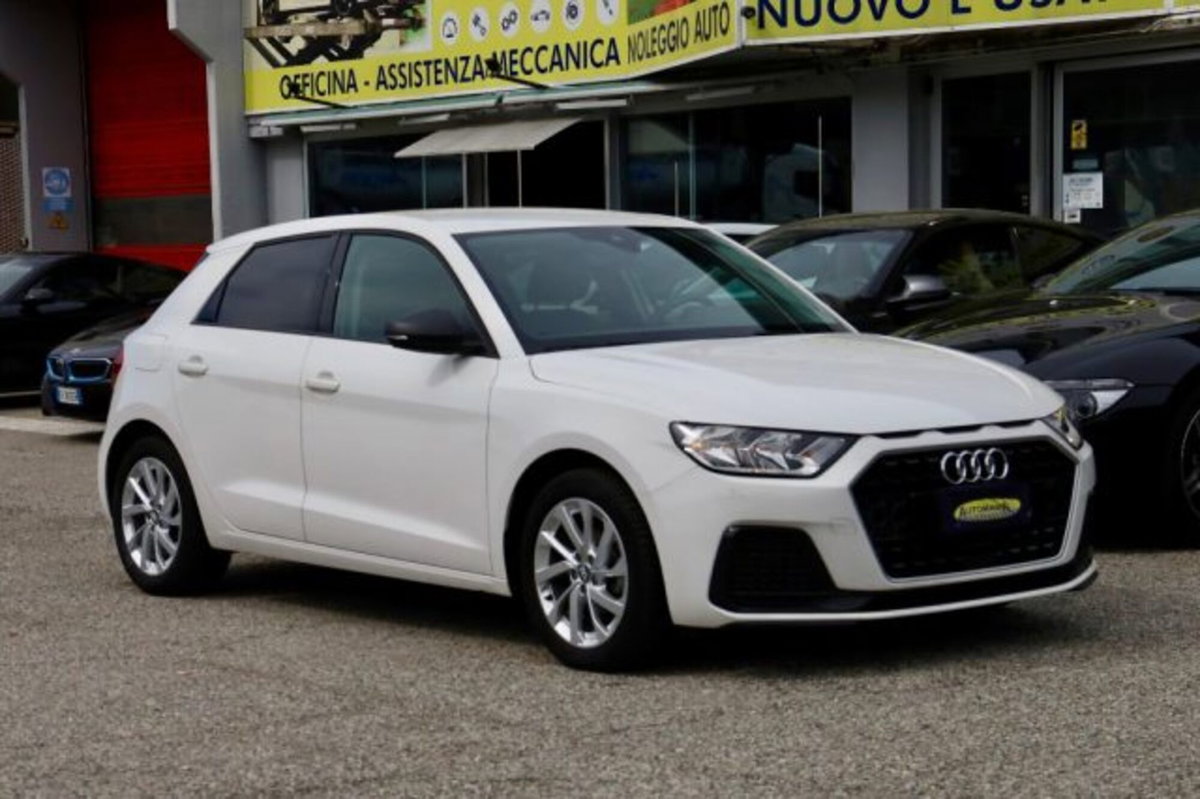 Audi A1 Sportback Sportback 25 1.0 tfsi Business